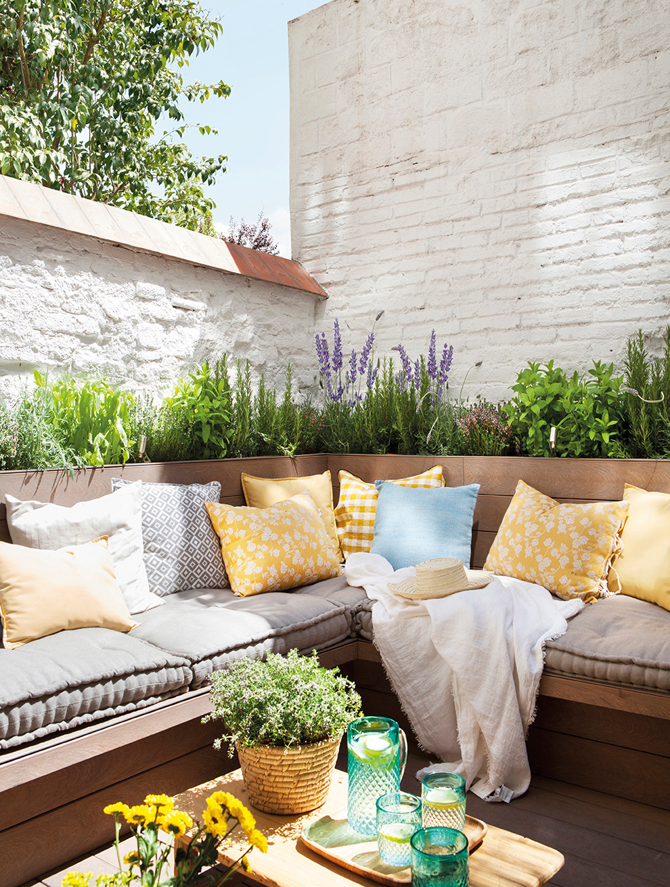 bancos de madera para jardin