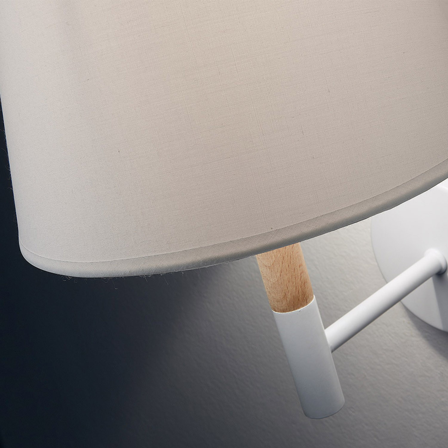 Lámpara aplique VOKSOM - metal Blanco