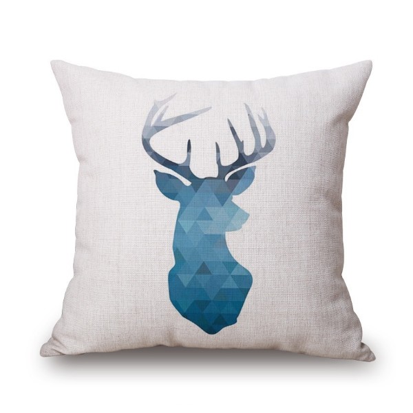 Cojín NORDIC DEER TRIANGLES algodón 45×45 – incluye relleno