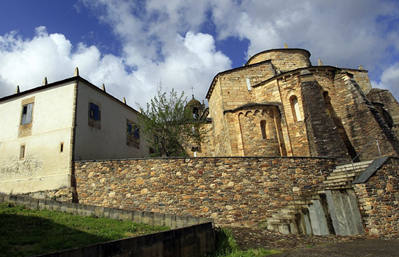 Basílica San Martiño en Foz