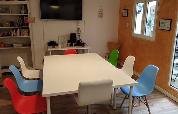 003 - Escuela de idiomas My Language School Escuela de idiomas My Language School