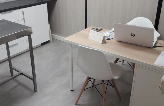 003 - Centro veterinario Navas en Barcelona Centro veterinario Navas en Barcelona